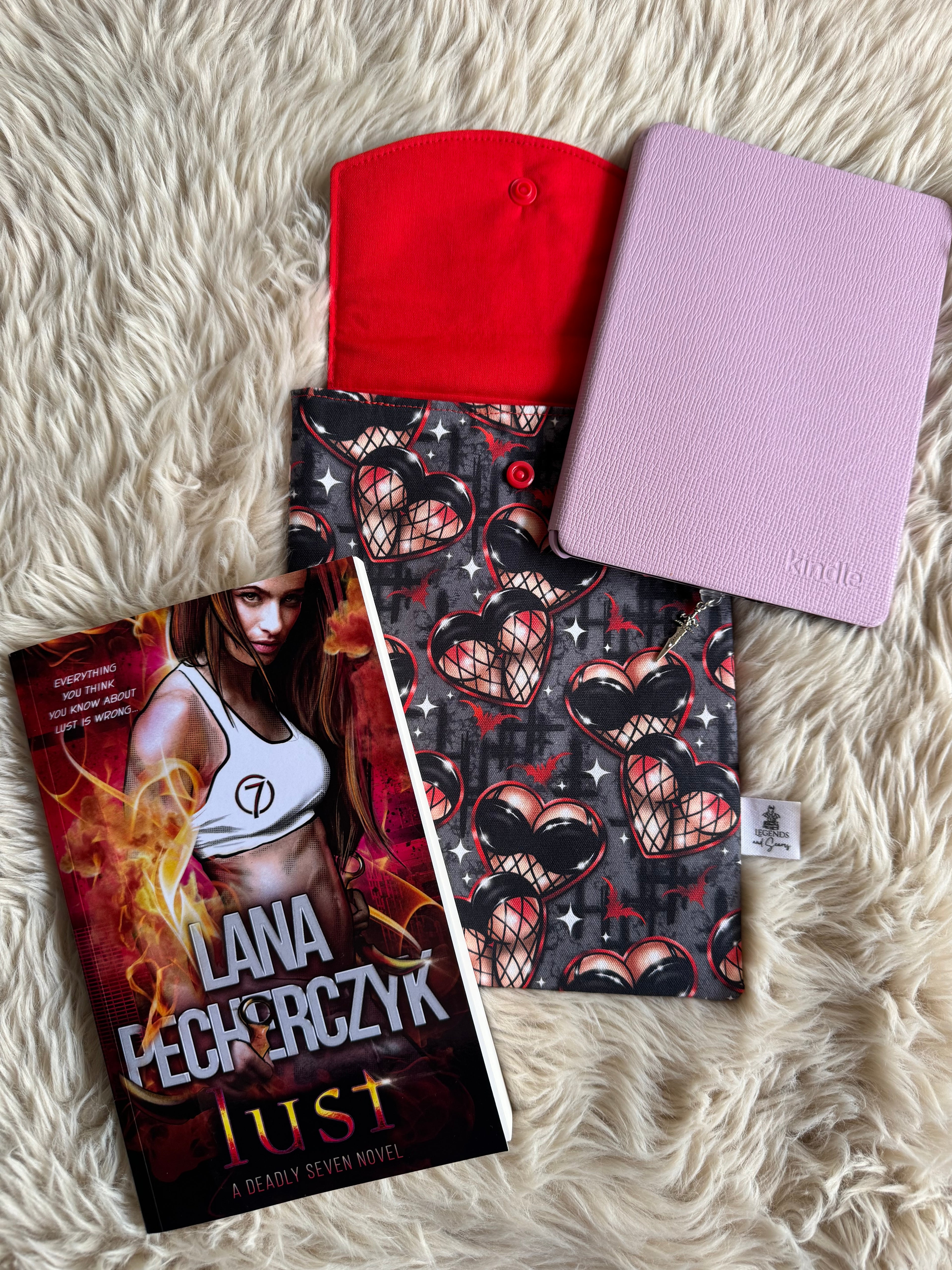 Small eReader and Book Sleeve Bats and spanks