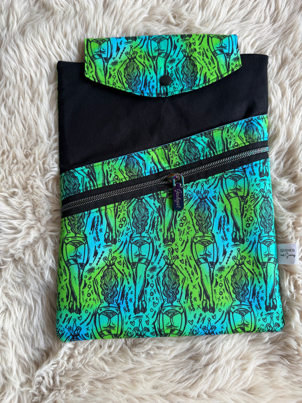 Large 3in1 Sleeve Tied up