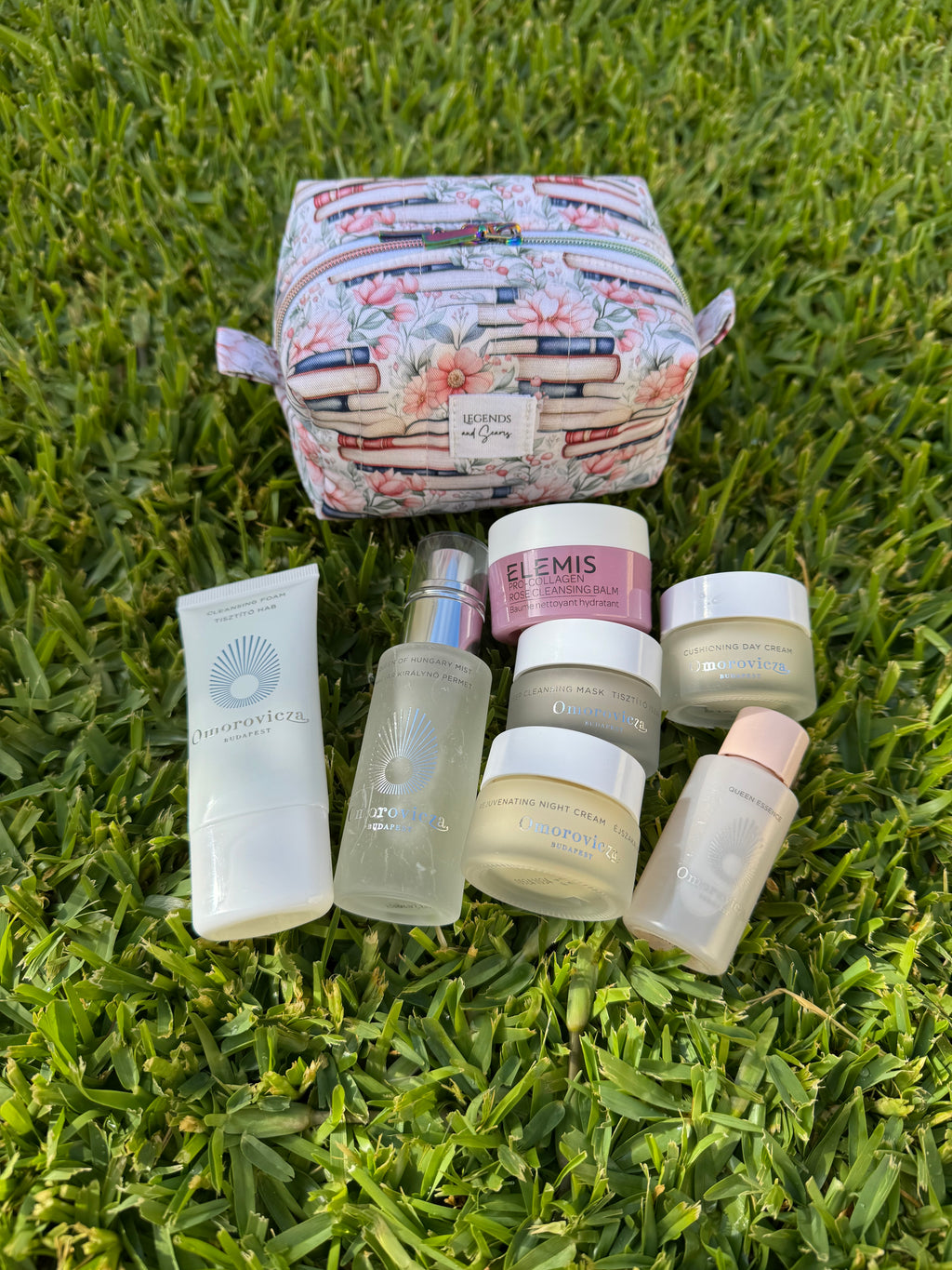 XS Boxy Pouch