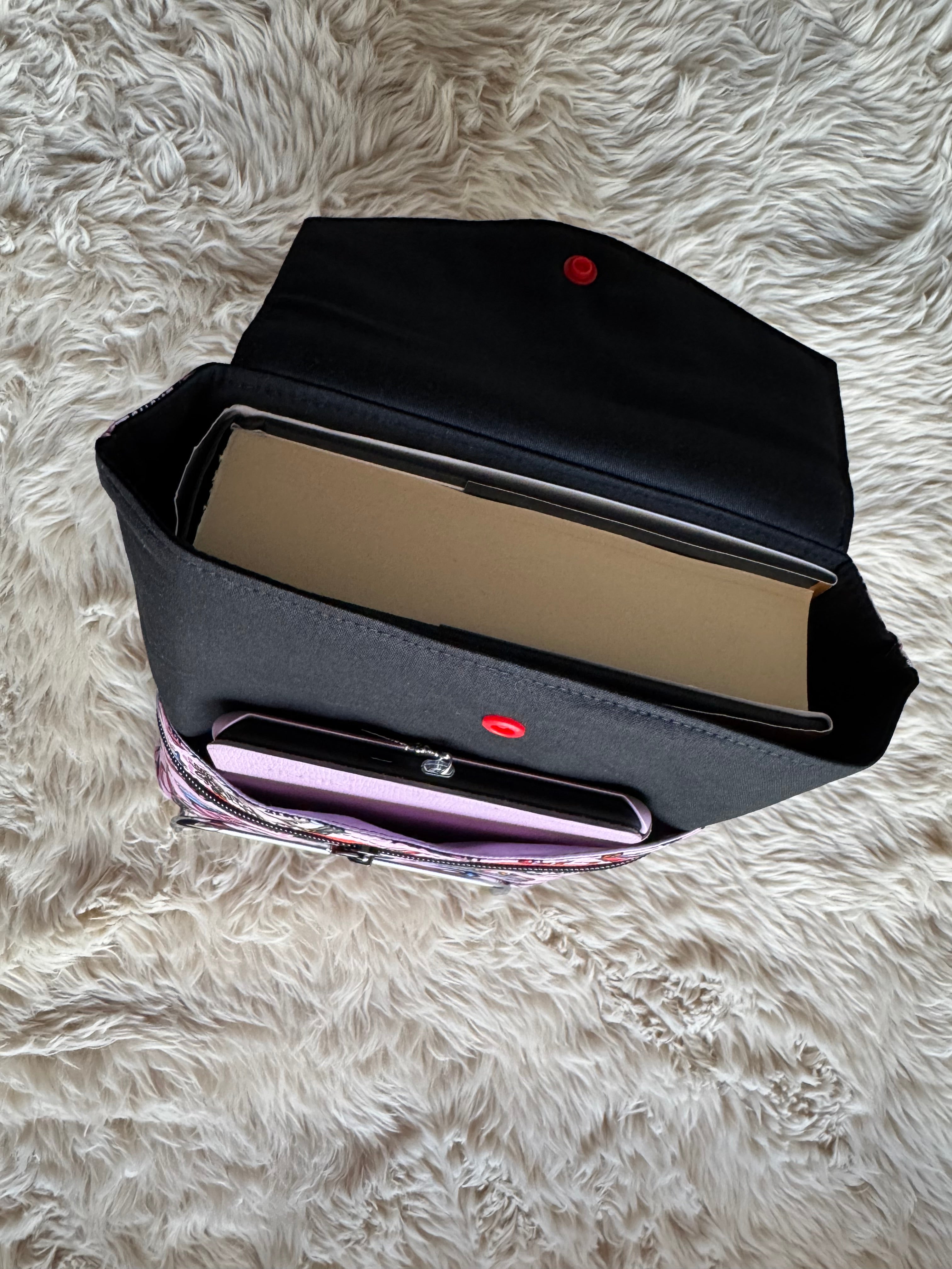 Large 3in1 Sleeve Rather be reading smut