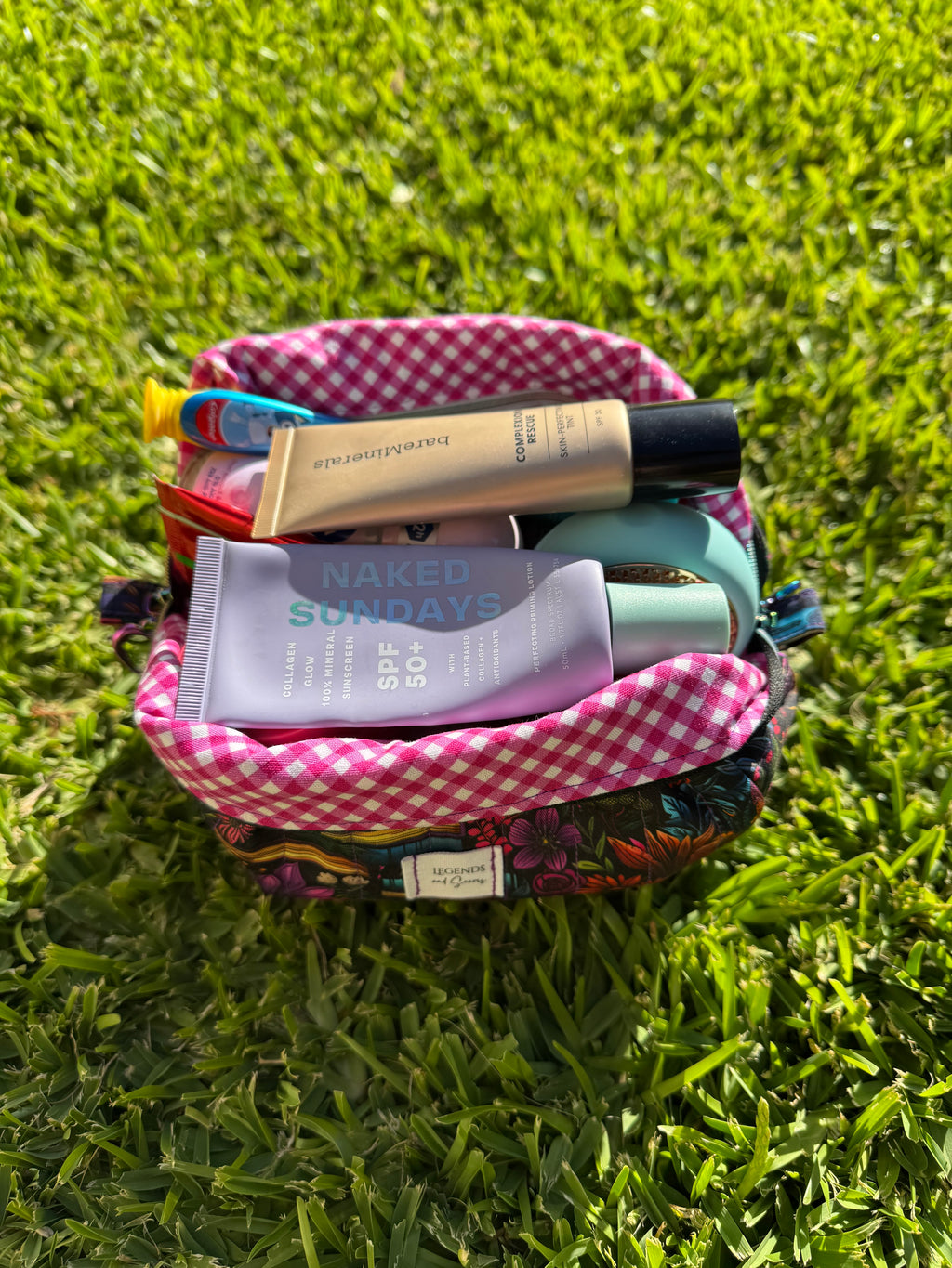 M Boxy Pouch