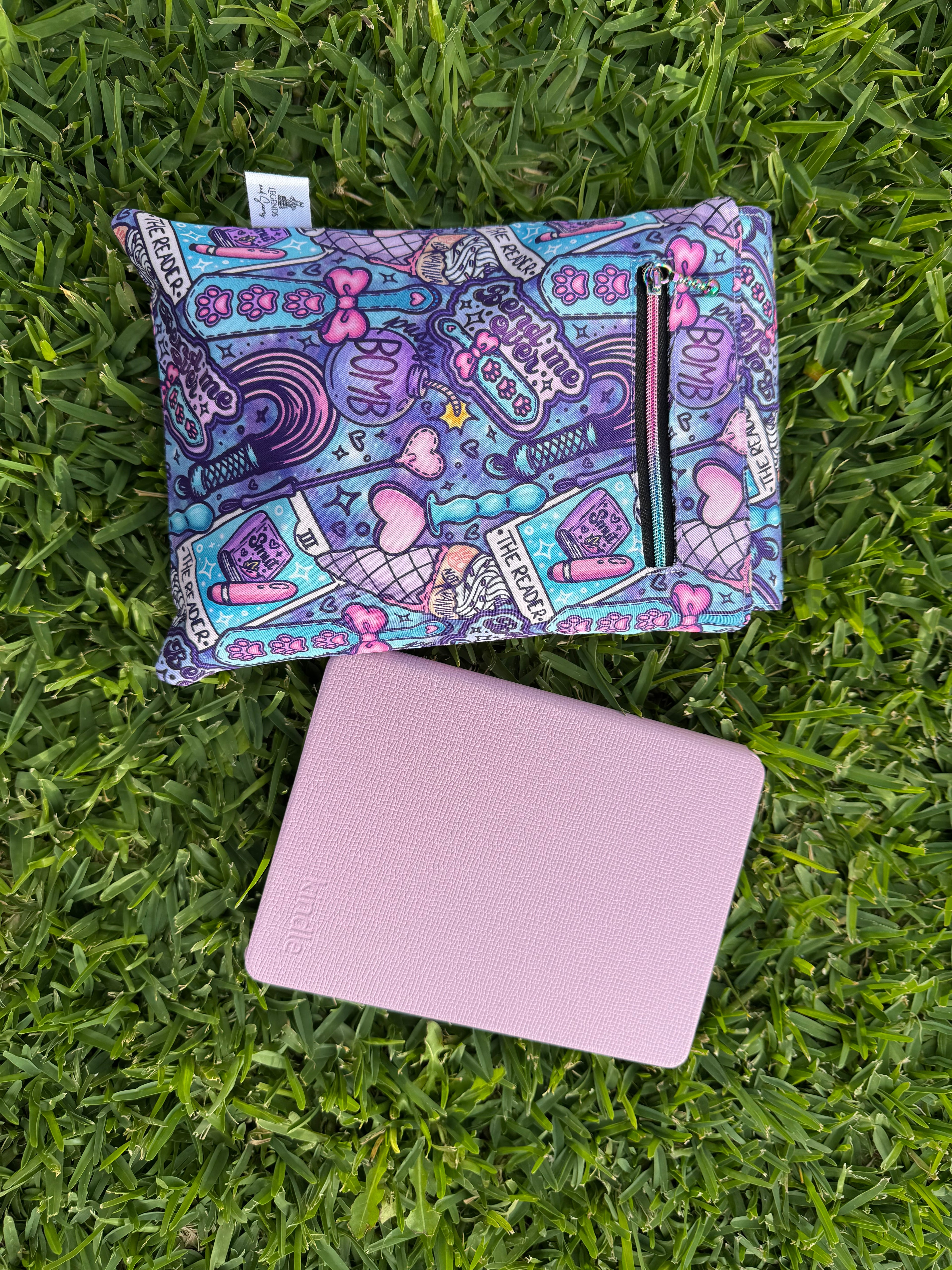 18+ eReader/Kindle/Book Sleeves