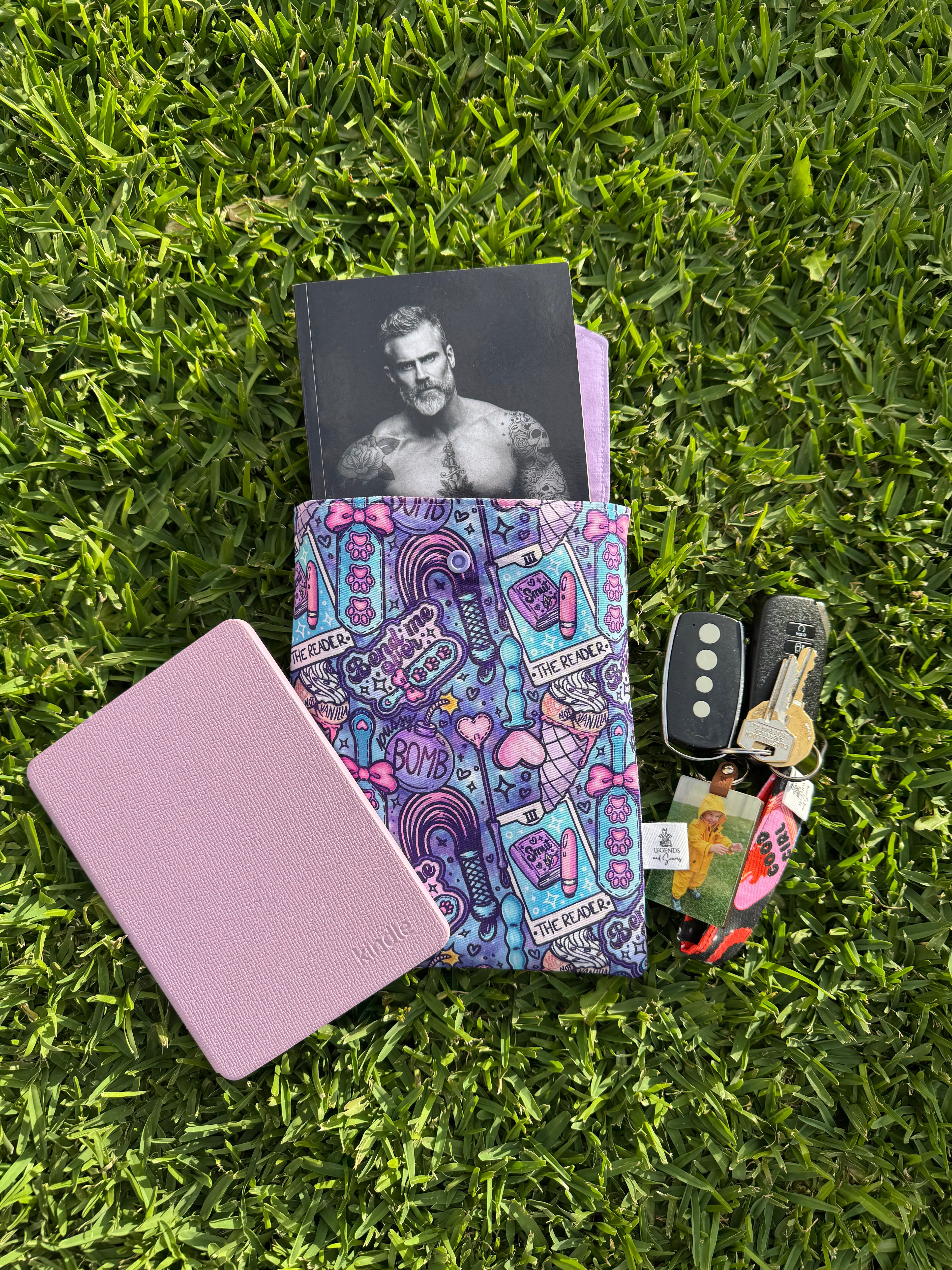 18+ eReader/Kindle/Book Sleeves