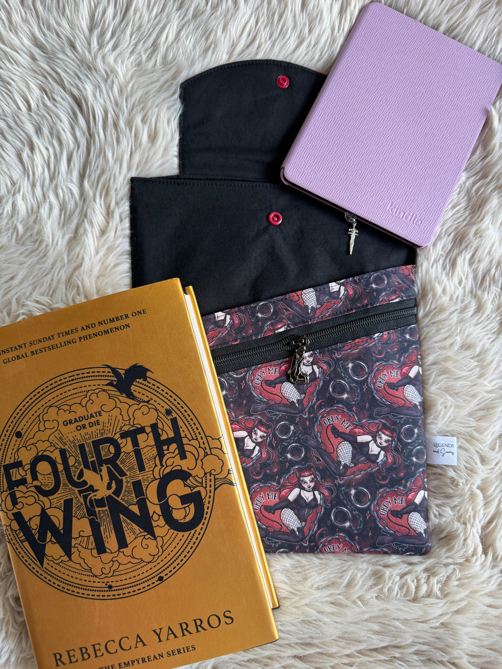 Large 3in1 Sleeve Obey me