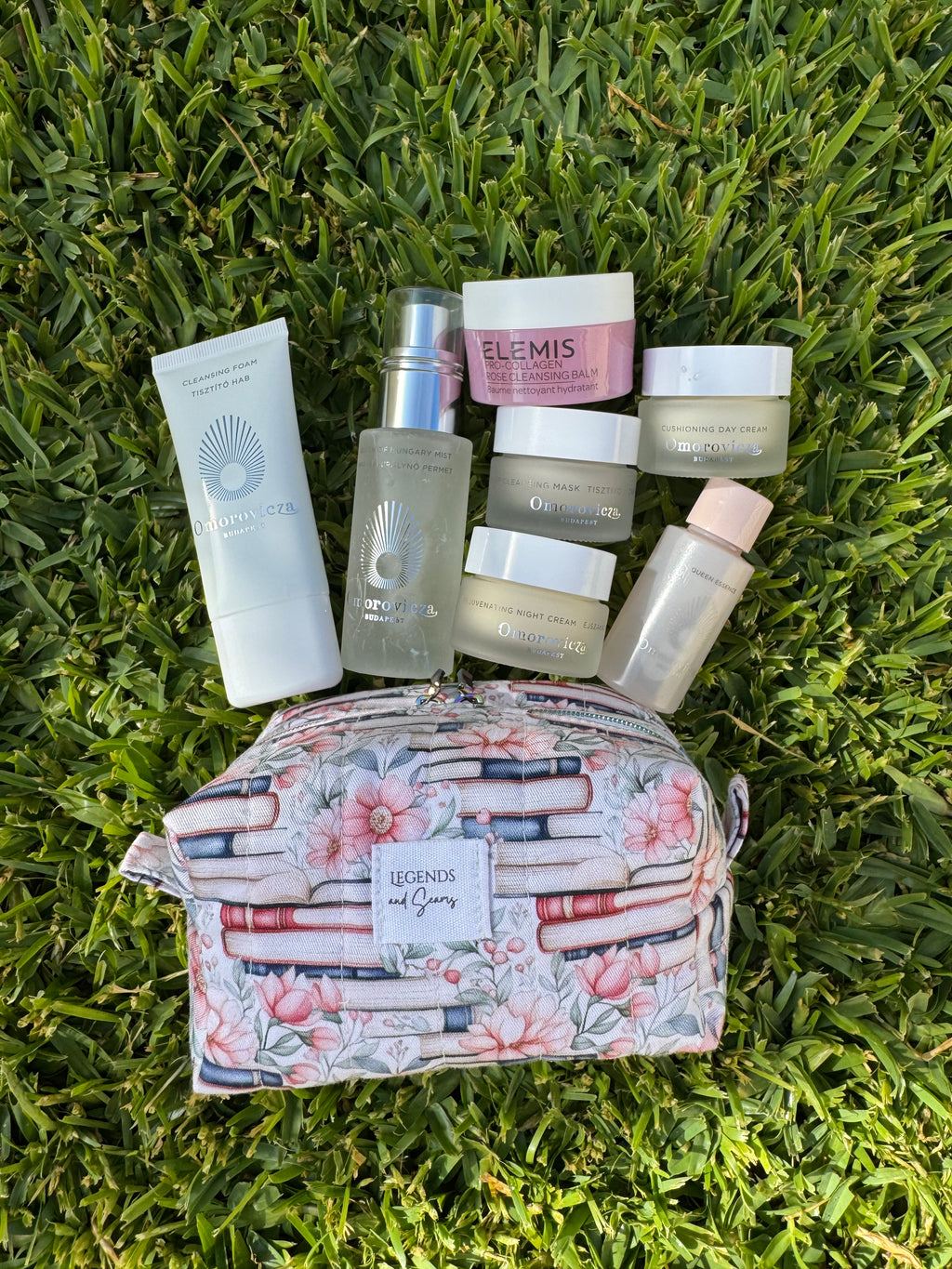 XS Boxy Pouch