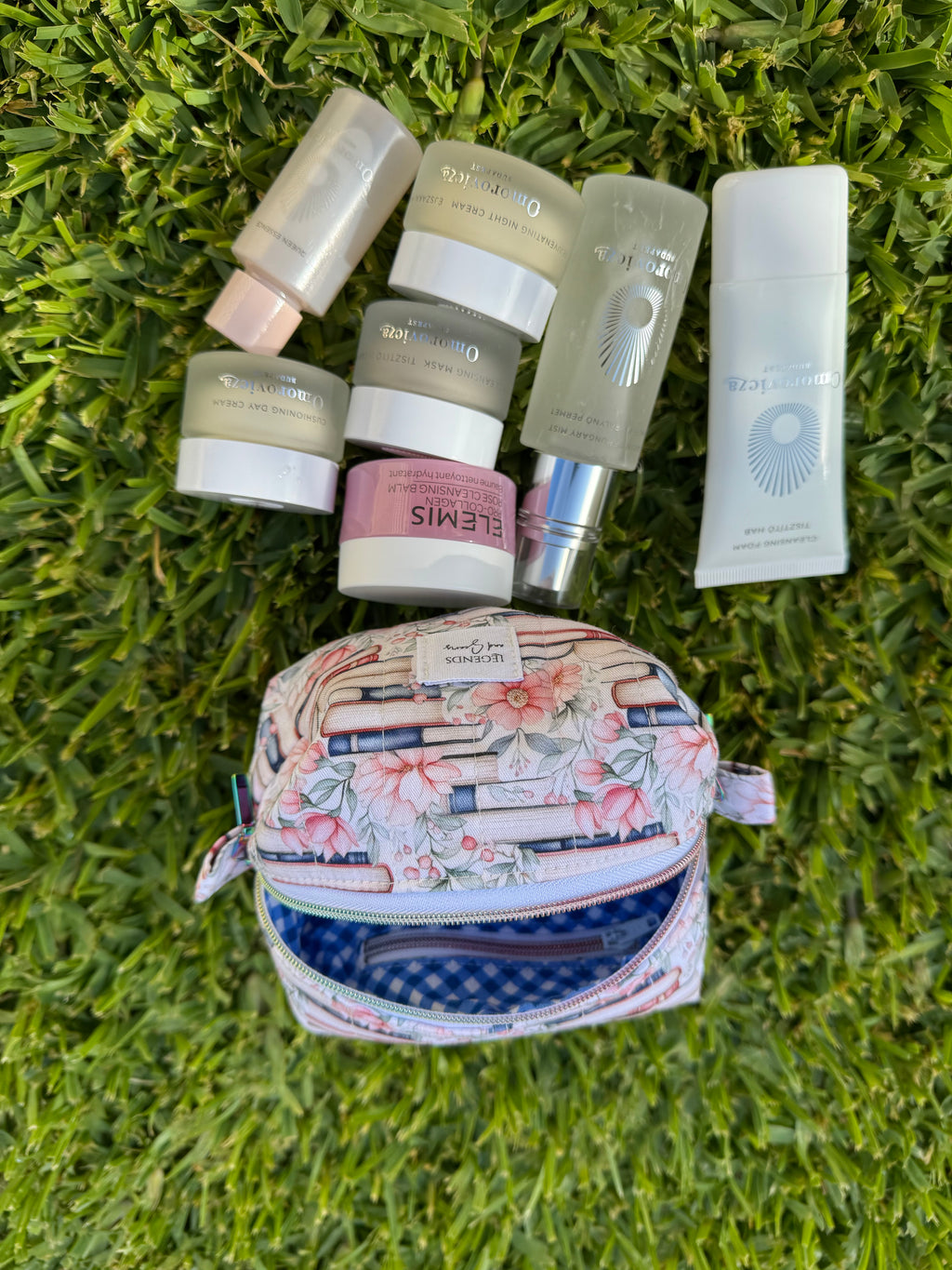 XS Boxy Pouch