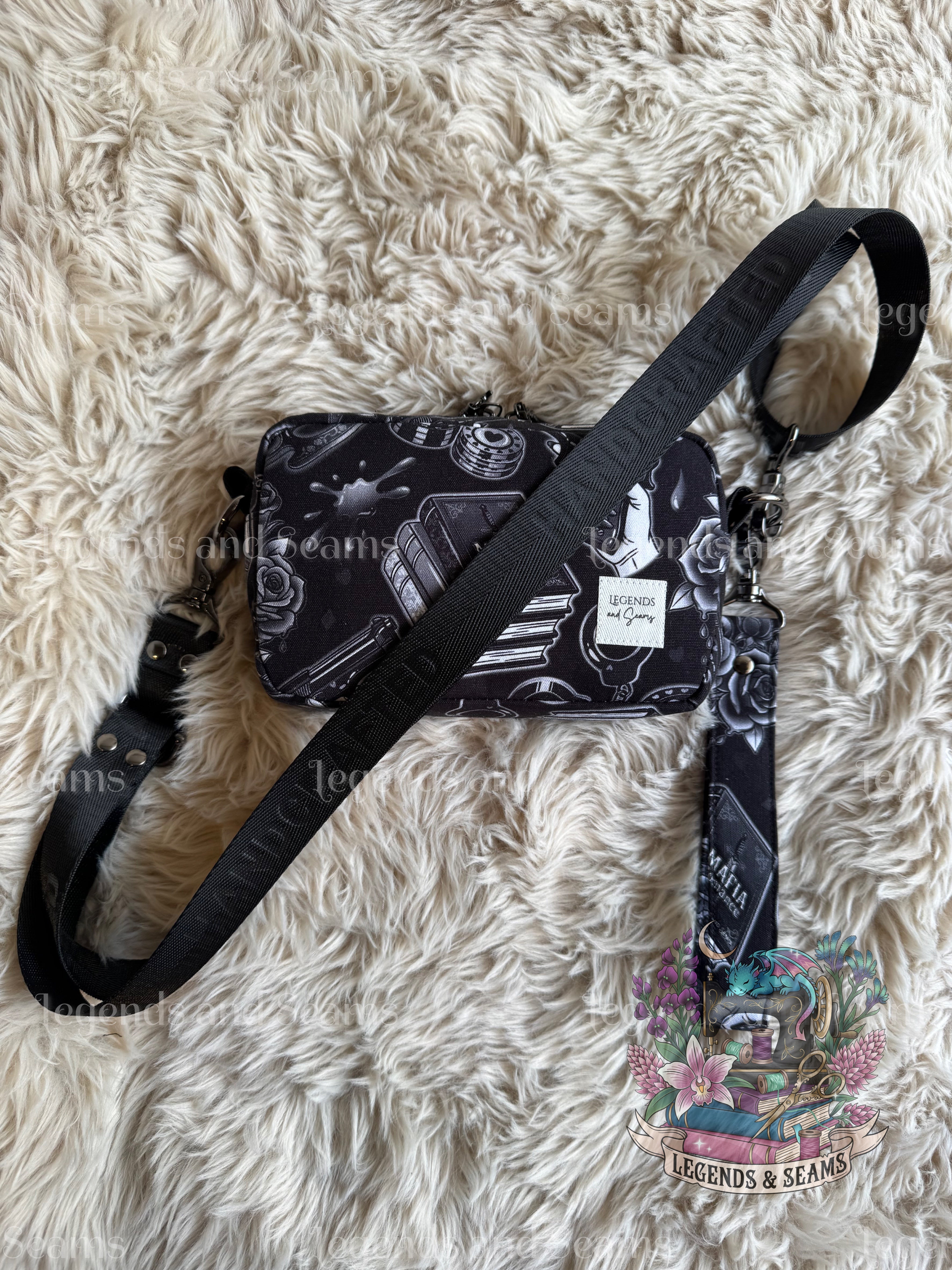Mafia mighty mini bag (Monochrome)