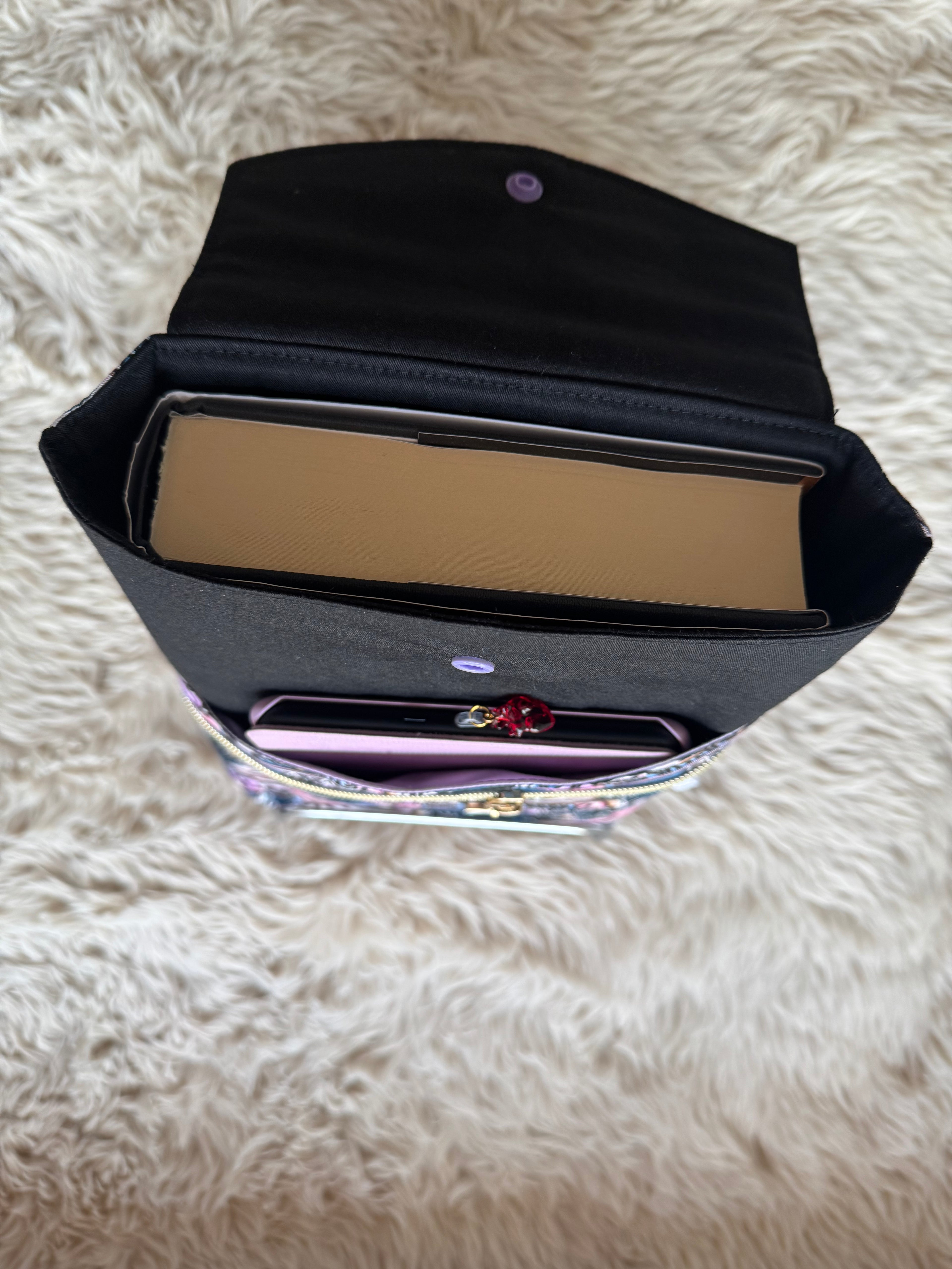 Large 3in1 Bad witch book club (Dark)