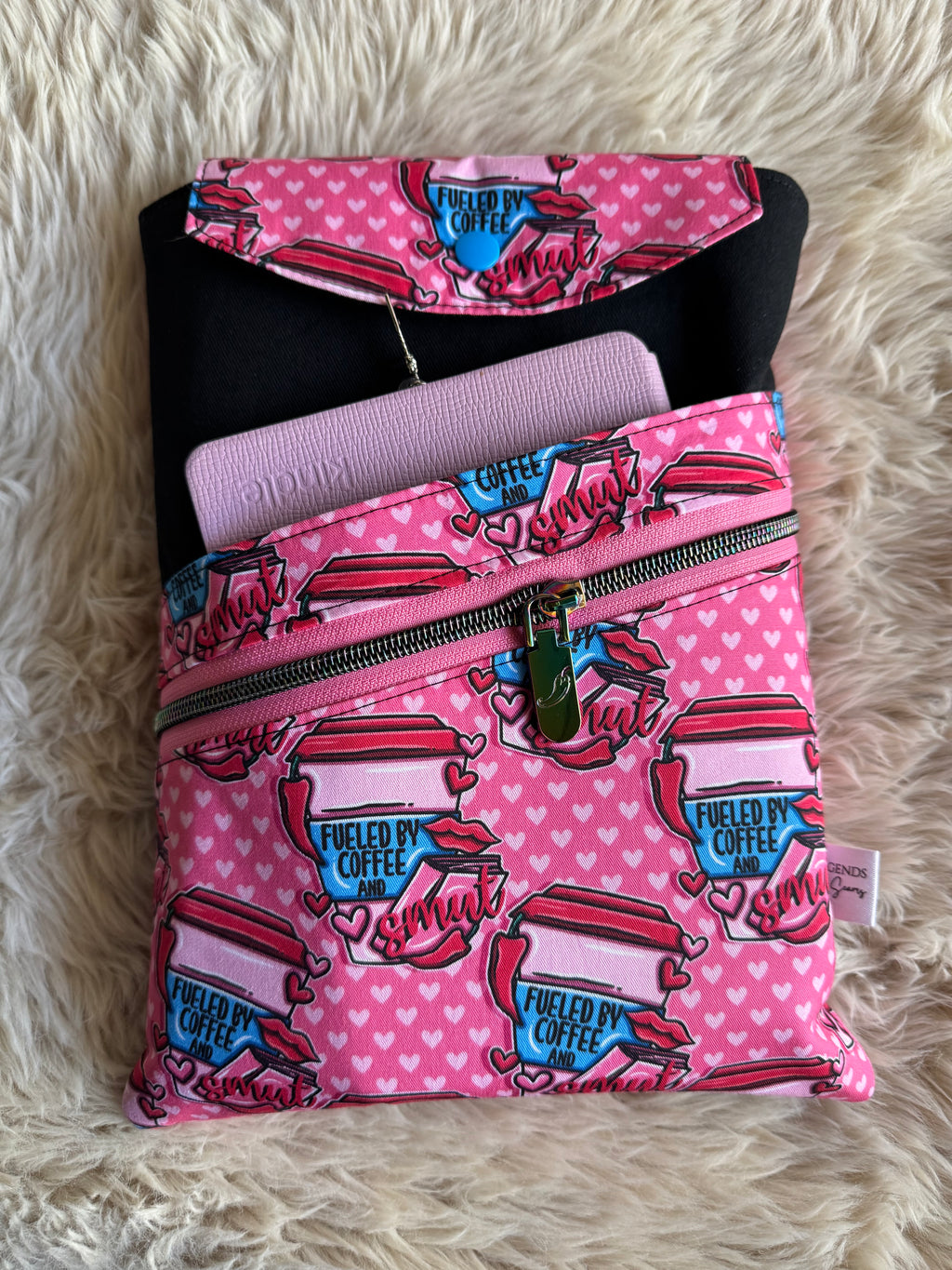 Large 3in1 Sleeve Coffee and Smut (Rainbow Zipper Pull)