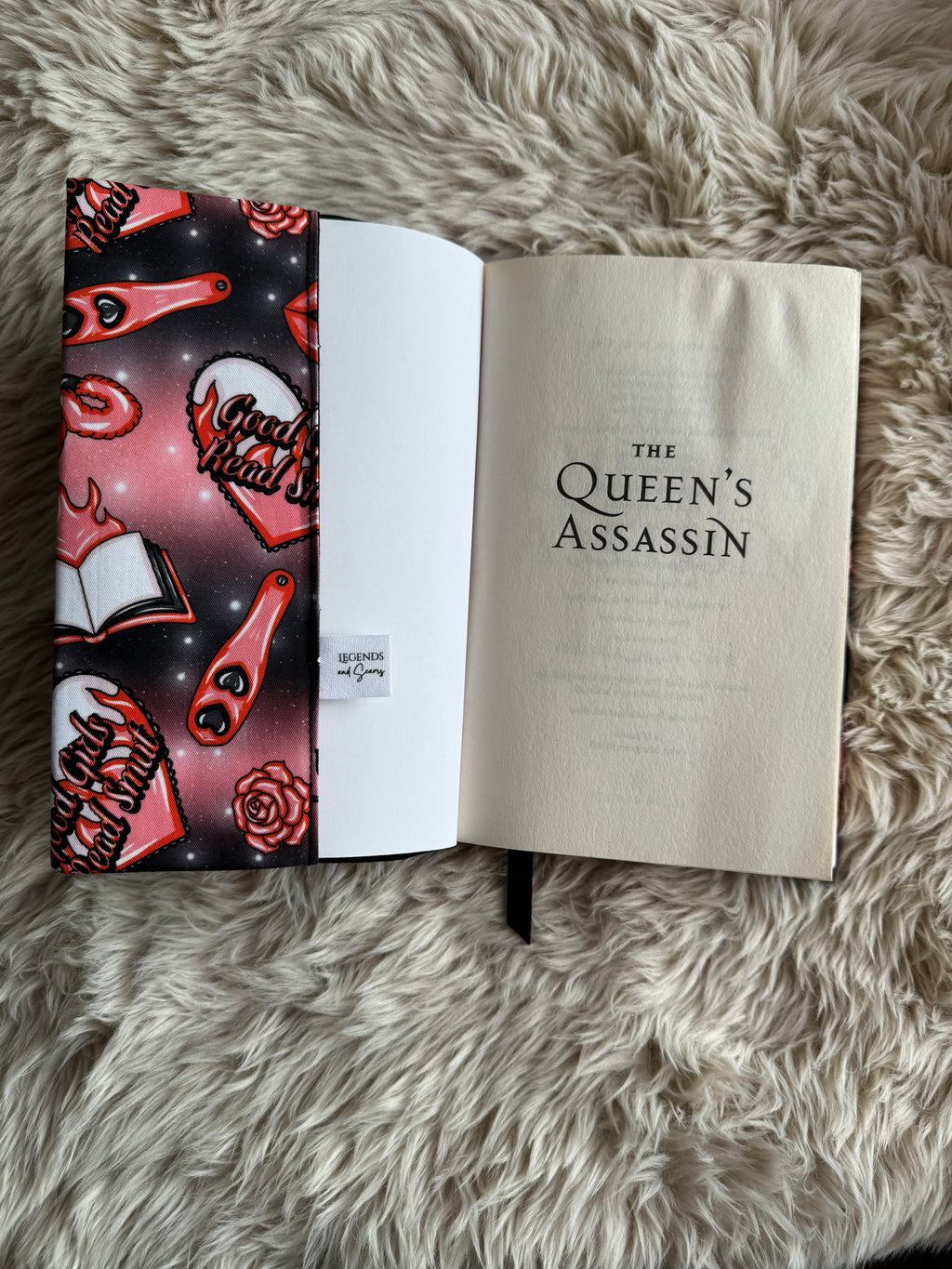 18+ M Dust Jacket 8.25” x 5.25/5.5” (Short Paperbacks)