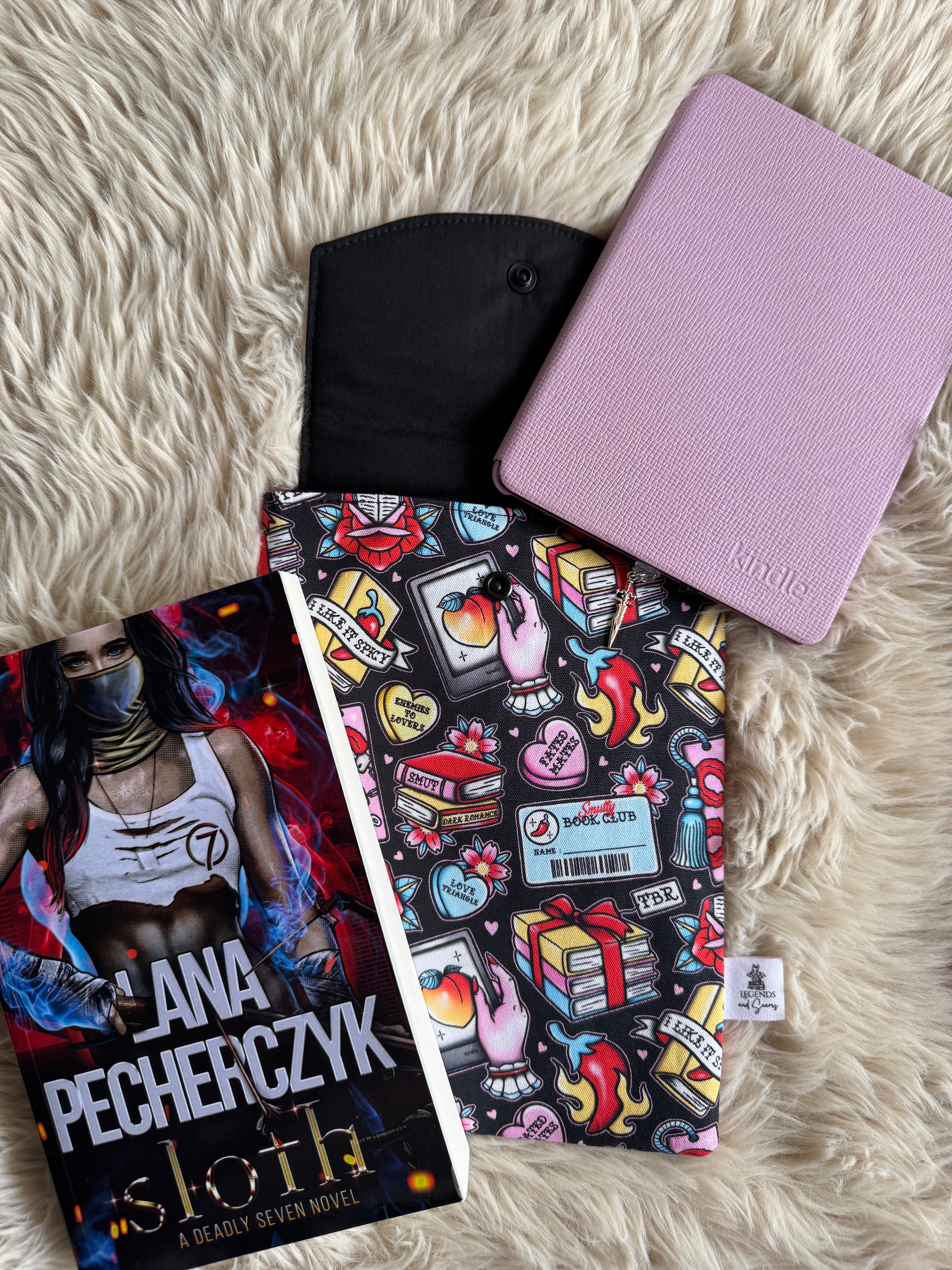 Small eReader and Book Sleeve Spicy trope