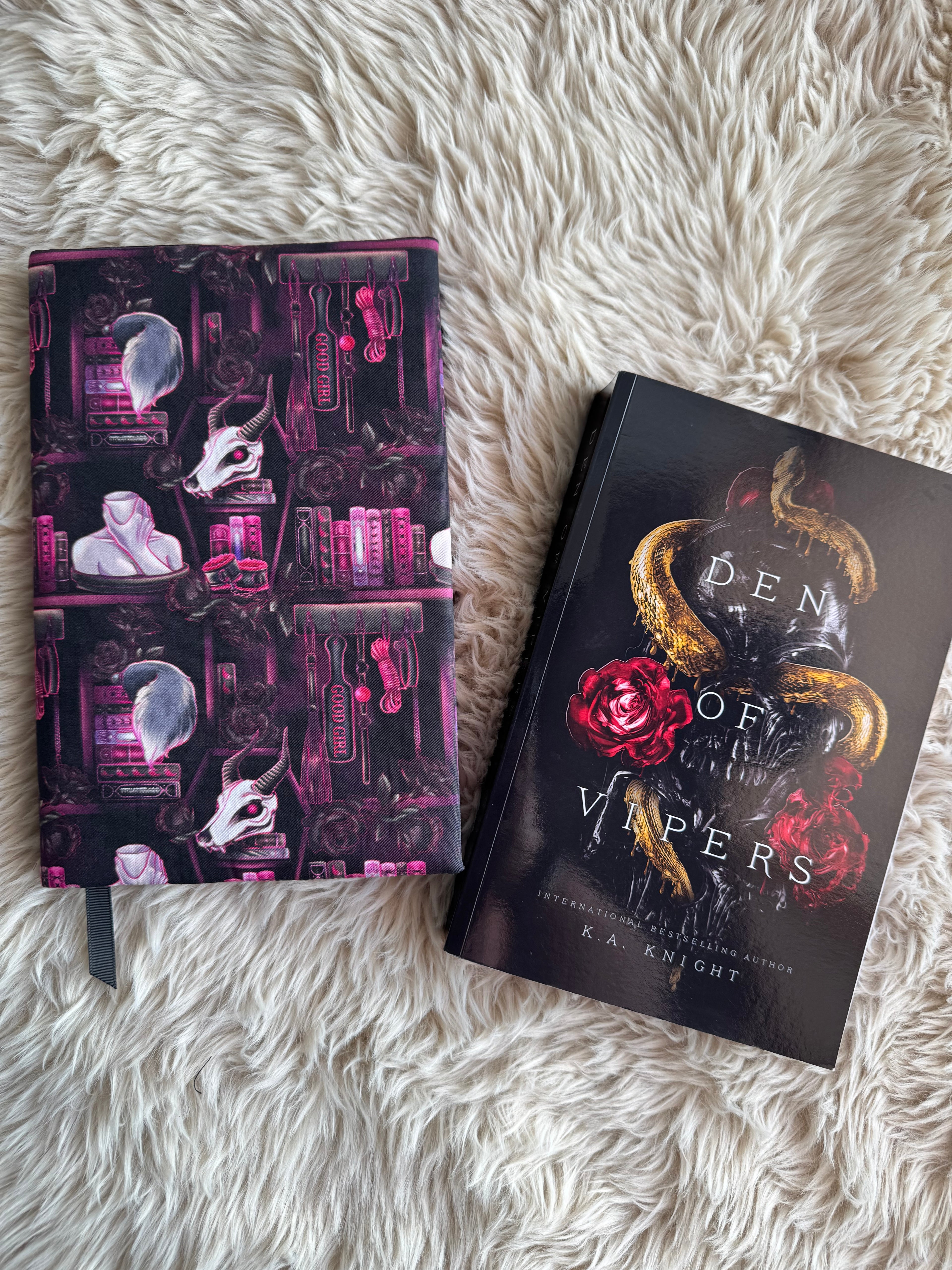 18+ XXL Dust Jacket 9” x 6” (Tall Paperbacks)