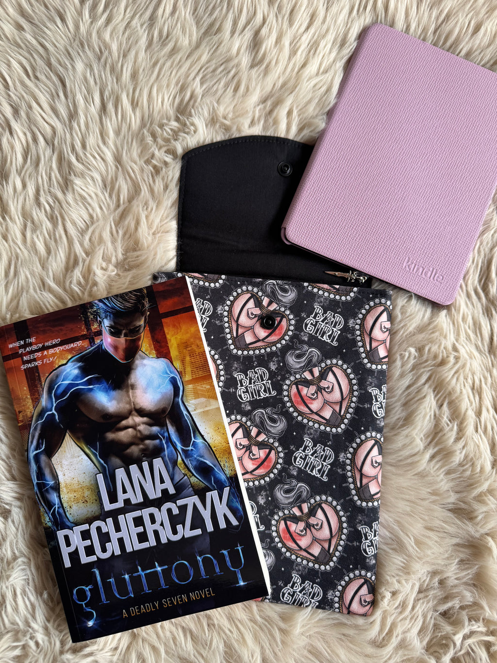 Small eReader and Book Sleeve Bad girl