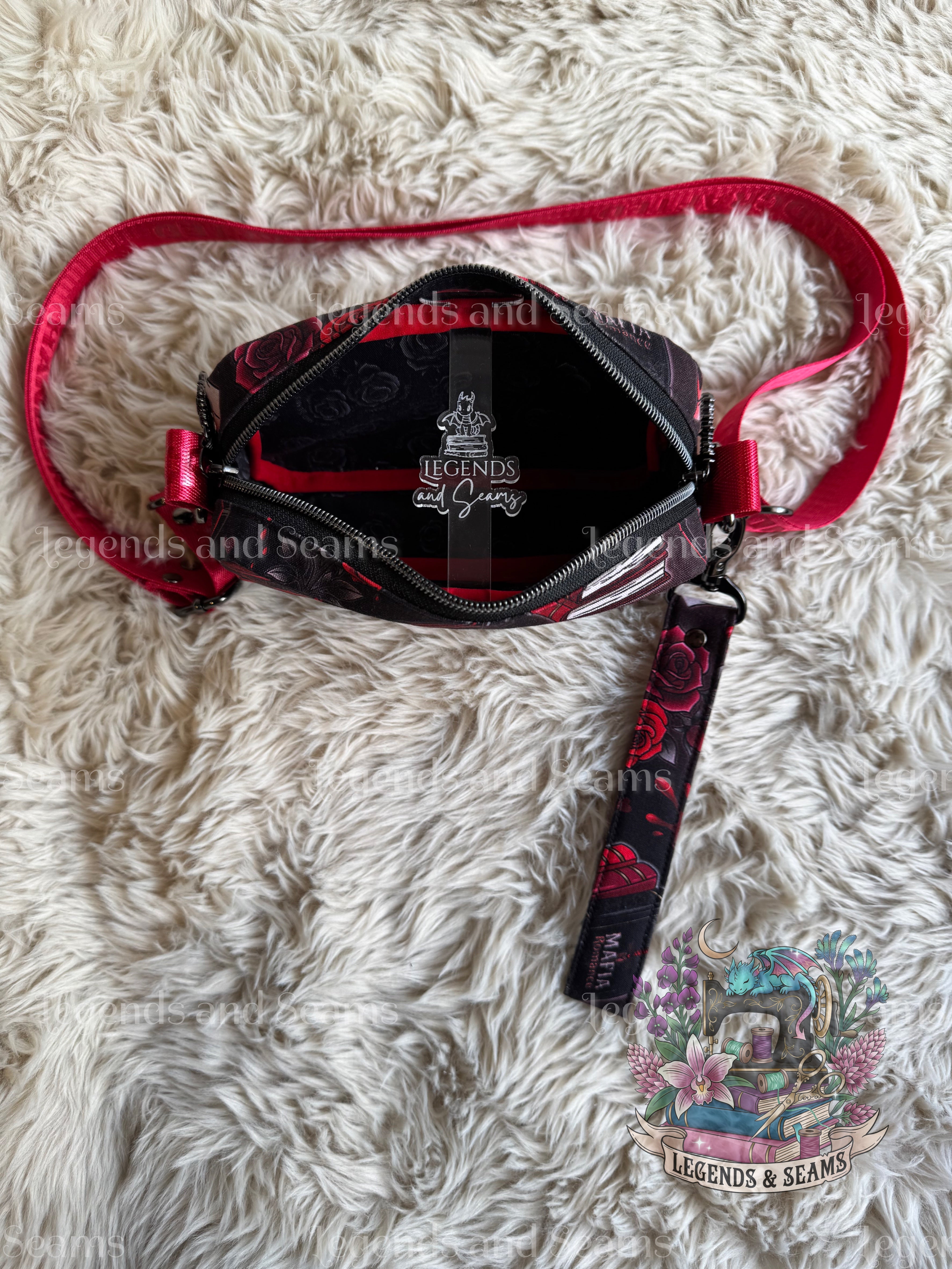 Mafia mighty mini bag (Vibrant Red)