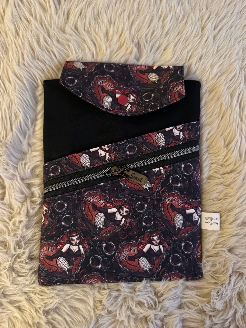 Small 3in1 Sleeve Obey Me