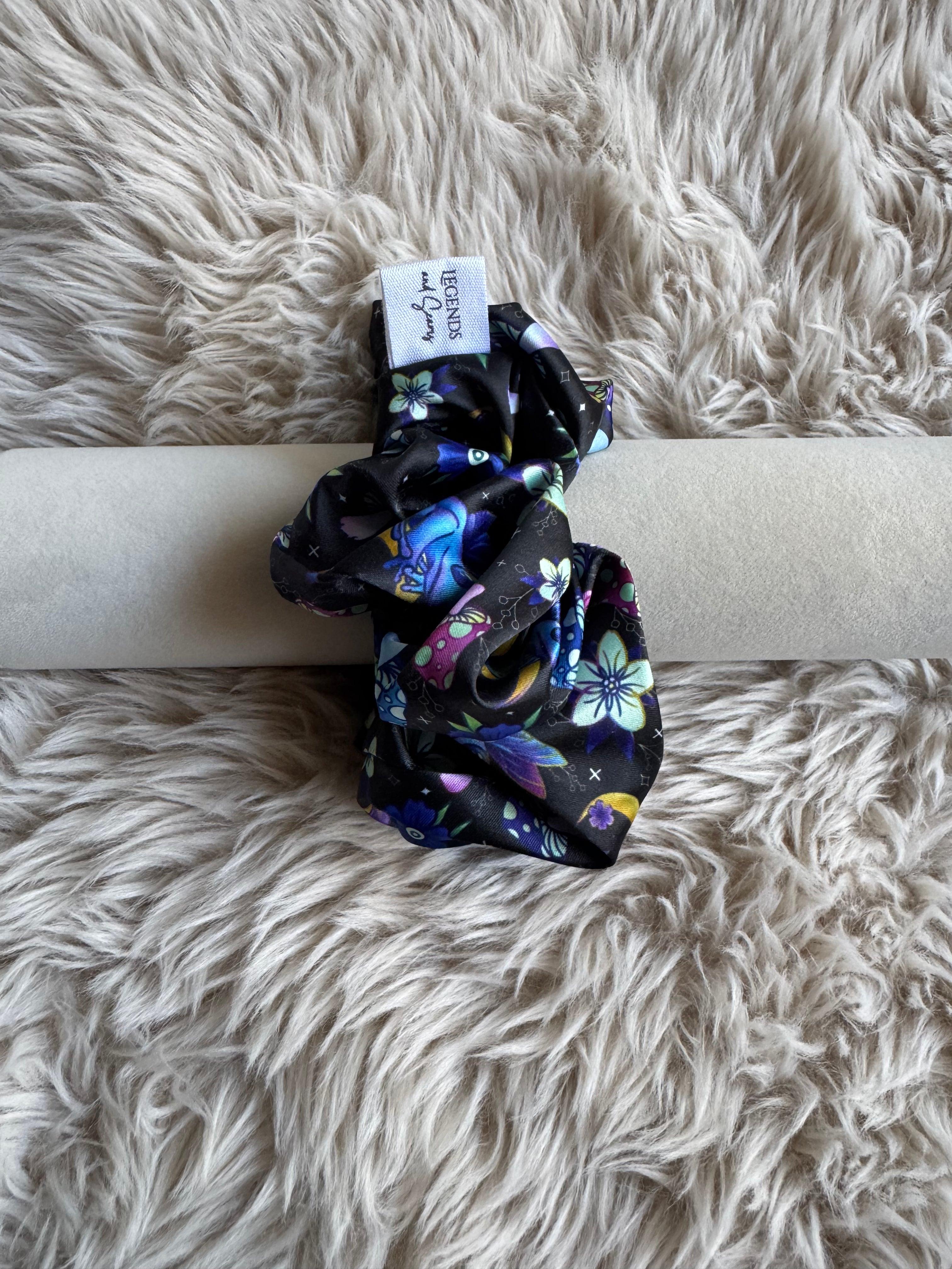 Scrunchie night garden