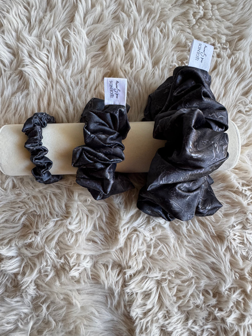Scrunchie Bat wings