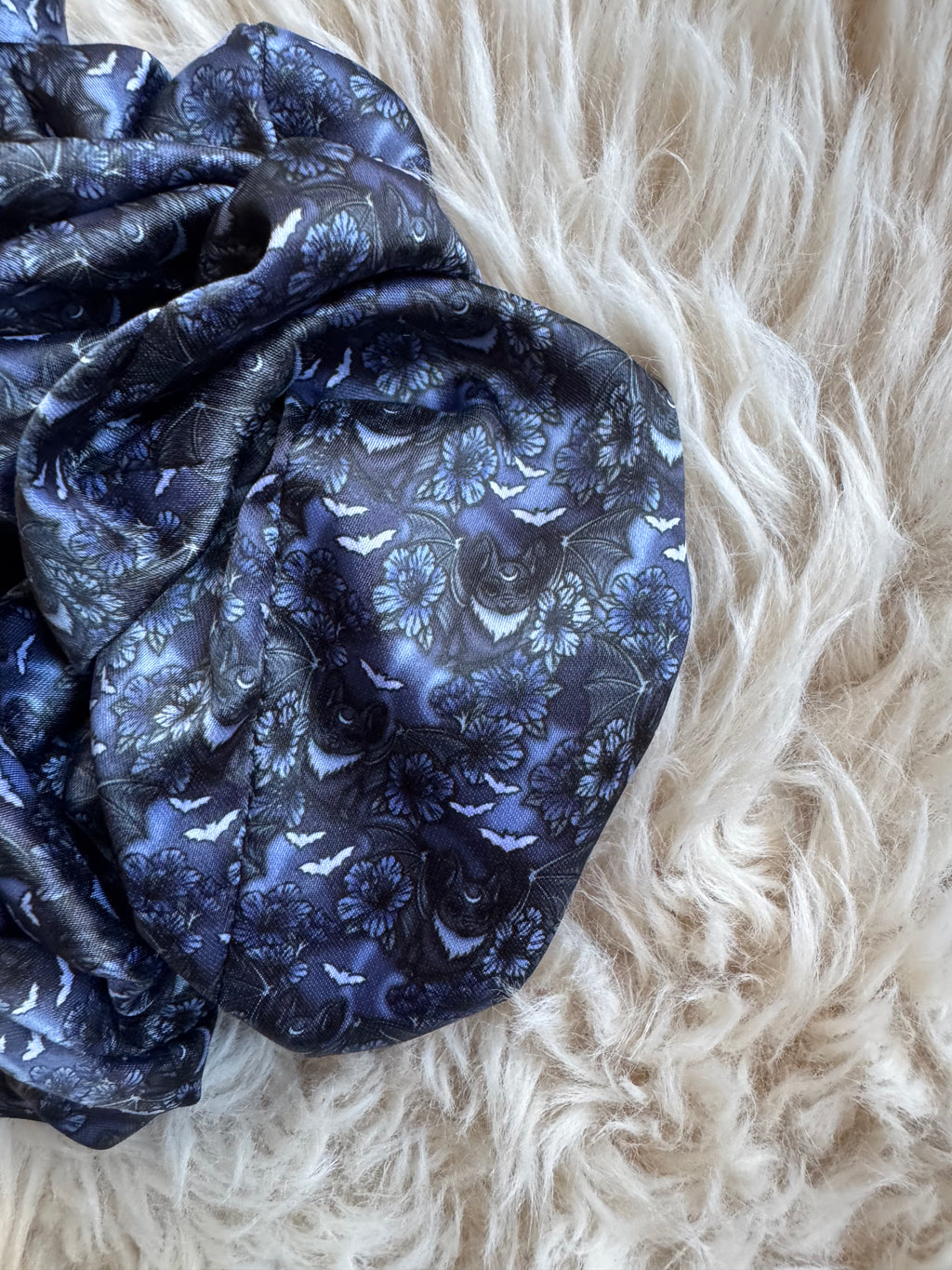 Scrunchie Moon bat
